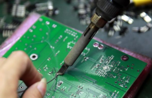 PCB Plate Reverse Engineering Inspection