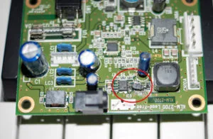 Reverse Engineering PCB Board Sideroad Capacitor Installation Reverse Engineering PCB Board Sideroad Capacitor Installation