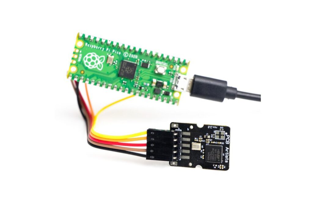 Il processo di duplicazione della scheda PCB del fonometro a impulsi di precisione rappresenta un'applicazione avanzata della tecnologia di reverse engineering e replicazione, specificamente studiata per dispositivi di misurazione acustica di precisione. Un fonometro, in particolare uno progettato per l'analisi del suono impulsivo o transitorio, si basa su un circuito stampato (PCB) ad alta sensibilità che integra elaborazione del segnale analogico, filtraggio digitale e calcolo dei dati in tempo reale. Quando il progetto originale diventa obsoleto o la documentazione viene persa, la capacità di recuperare, ripristinare e duplicare tale scheda PCB diventa essenziale per mantenere il prodotto funzionale e affidabile. La procedura di replicazione inizia con l'estrazione e il ripristino della scheda PCB originale. Gli ingegneri puliscono e ispezionano accuratamente la scheda PCB del fonometro a impulsi di precisione per identificare tutti i componenti attivi e passivi, i connettori e i sensori. Utilizzando una scansione ottica e a raggi X avanzata, gli strati di rame interni ed esterni vengono analizzati per ricreare il disegno del layout e il file Gerber, garantendo una riproduzione accurata del routing delle tracce, del posizionamento delle piazzole e delle interconnessioni multistrato. Il file Gerber è la spina dorsale della produzione della scheda nuda e consente ai produttori di riprodurre il PCB fisico con lo stesso livello di precisione dell'originale.