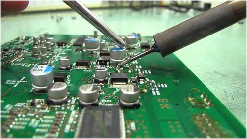 PC Board Reverse Engineering Layout must be inspected before enter the Printed circuit board re-manufacturing stage to ensure the layout drawing and gerber file which has been generated will be exactly the same as original PC board