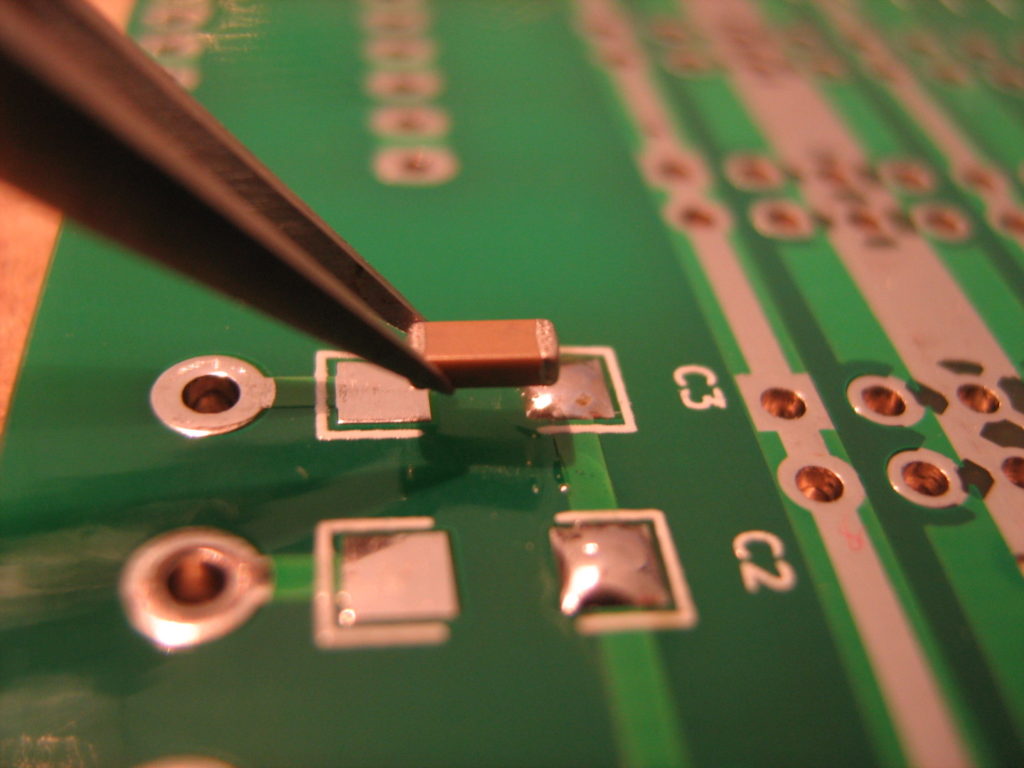 Reverse Engineering Printed Circuit Board for Signal Integrity