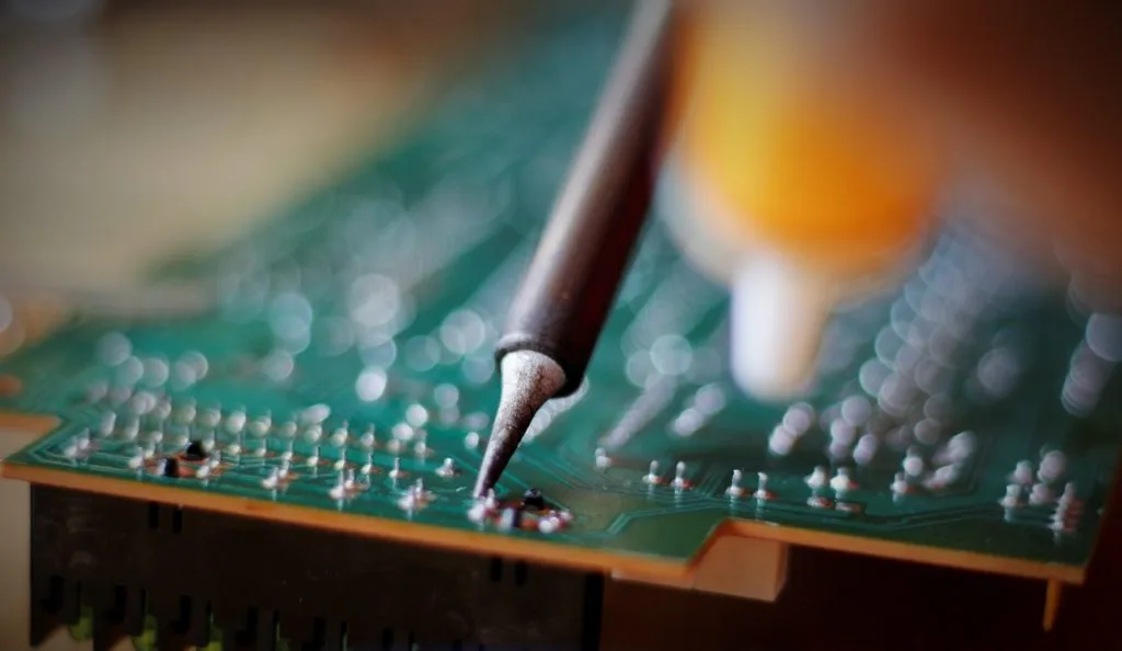 Multilayer PCB Card Reverse Engineering Multilayer PCB Card Reverse Engineering