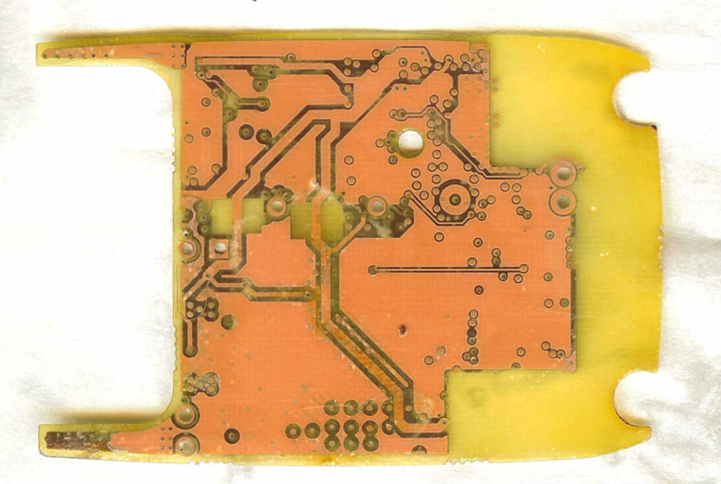 Reverse Engineering PCB Board with Large Area Grounding