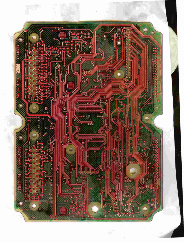 Installation of multilayer PCB Card cloning, flexible arrangement must be made according to above rules when cloning, for example, for the four layers PCB plate reverse engineering, there are totally 3 solutions, optimal solution is No.1