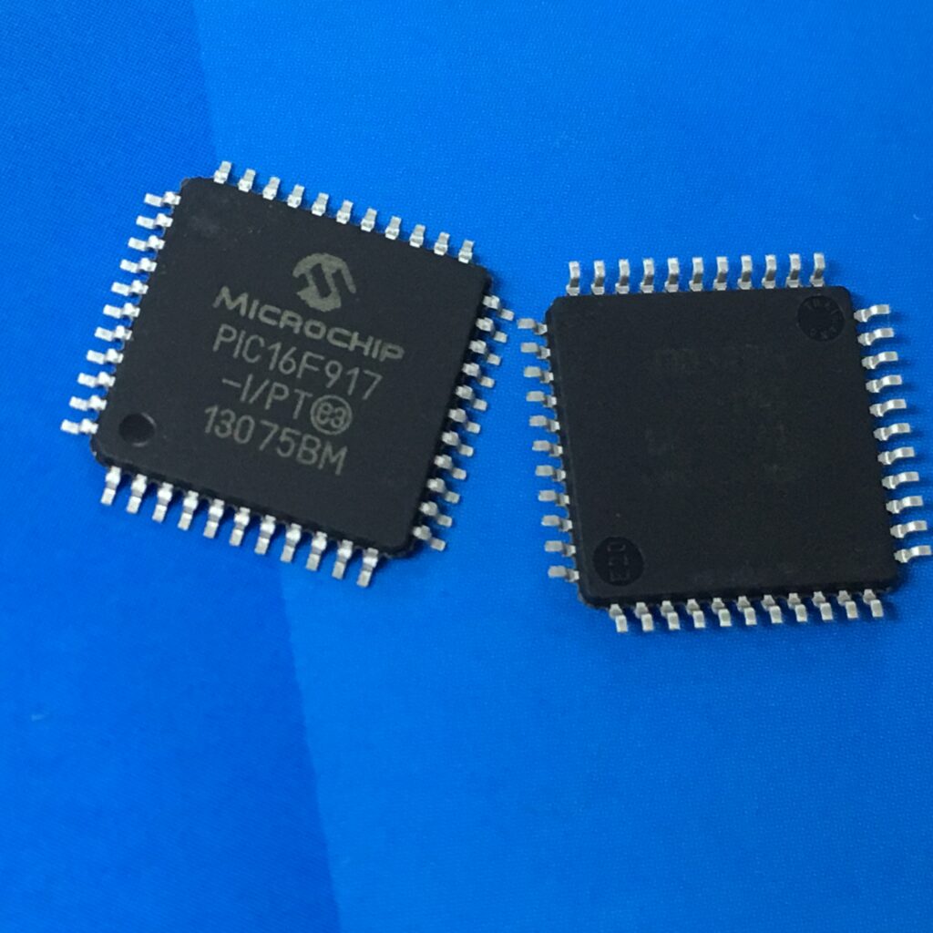 copiar el código flash MCU bloqueado de Microchip PIC16F917 de su memoria flash cifrada, romper la protección sobre el bit de fusible pic16f917 del microcontrolador y clonar el archivo gerber de la placa electrónica;